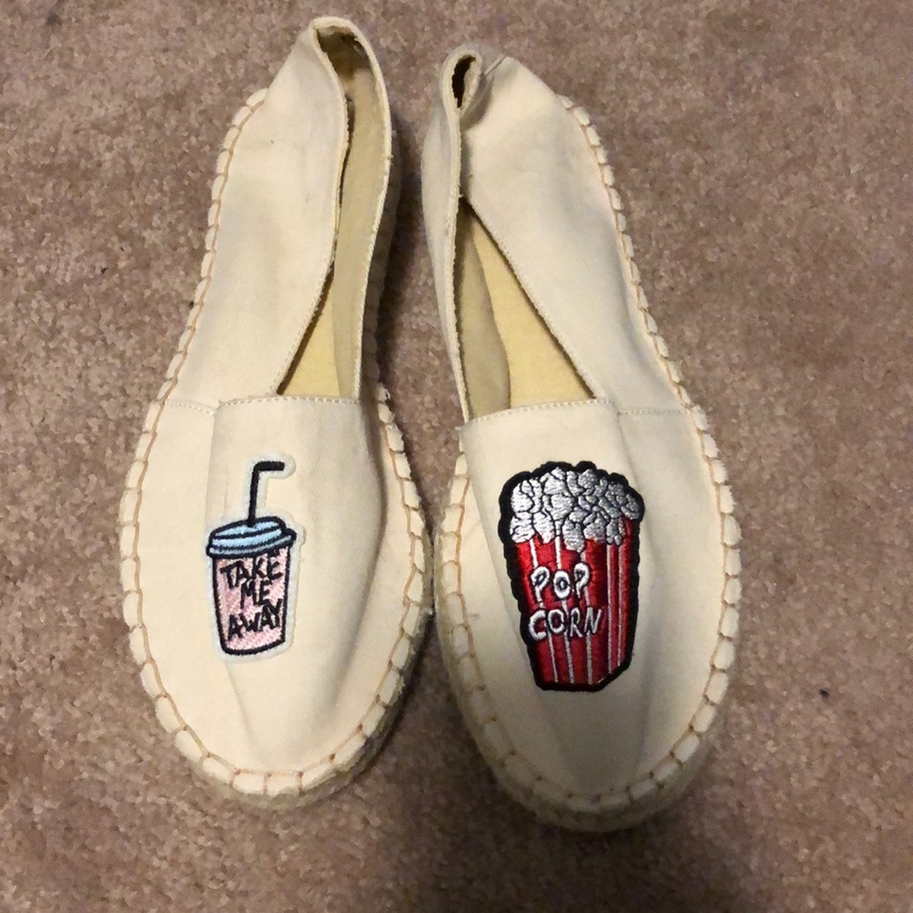 Boutique Flats NWOT